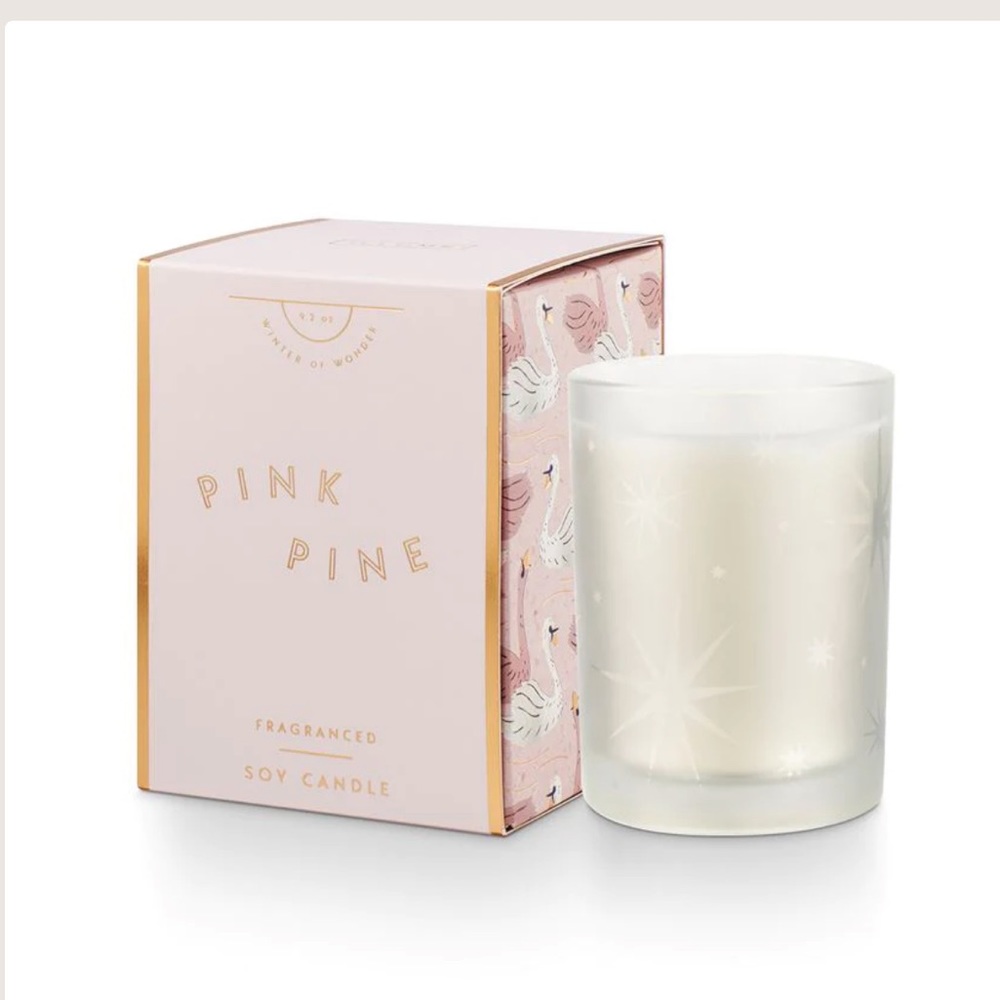 New Illume Pink Pine Gifted Glass Candle
